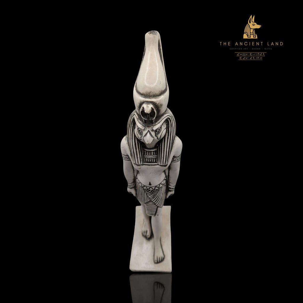 Horus Egyptian God Statue